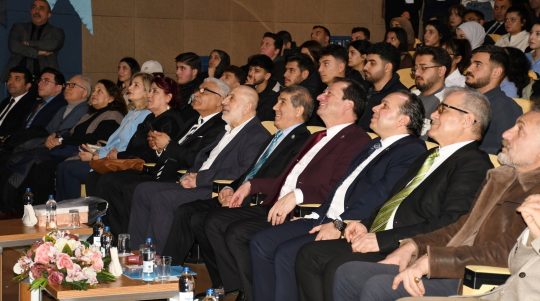 Dicle Üniversitesi Ziya Gökalp Eğitim Fakültesi tarafından düzenlenen “Yaşadığımız Şehre