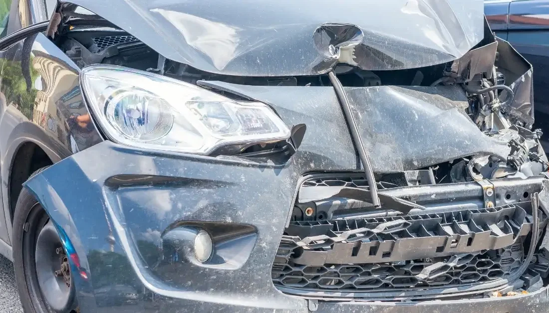 Deprem bölgesinden alınan hasarlı araçların şase numaralarını yurt dışından getirilen