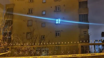 Diyarbakır’ın Bağlar ilçesinde bir apartmanın kolonlarından ses geldiği ihbarı üzerine