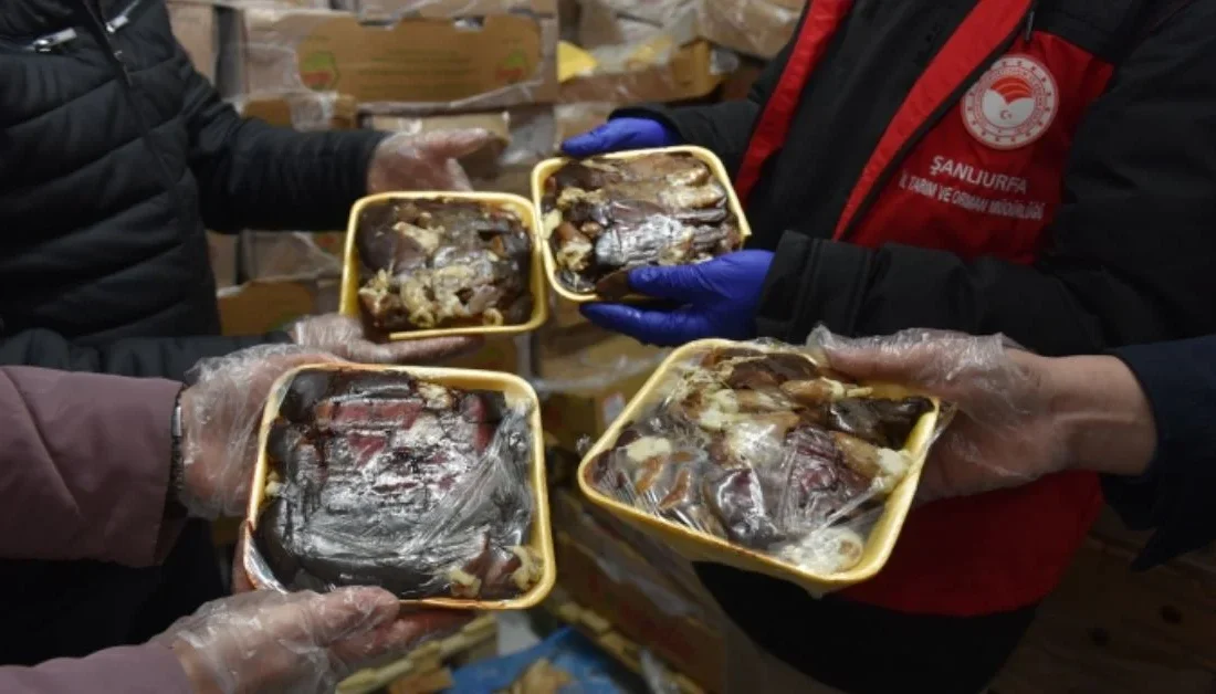 Şanlıurfa’nın Siverek ilçesinde gerçekleştirilen denetimlerde halk sağlığını tehdit eden büyük