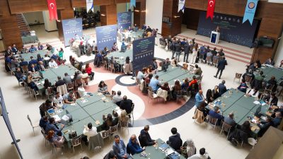 Diyarbakır’da düzenlenen Sıfır Atık Çalıştayı’nda, iklim krizine karşı yerel yönetimlerin