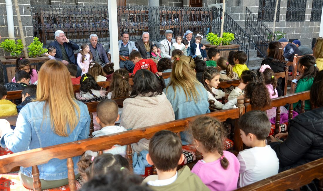 Diyarbakır Büyükşehir Belediyesi, Turizm Haftası kapsamında düzenlediği etkinlikle 260 çocuğu