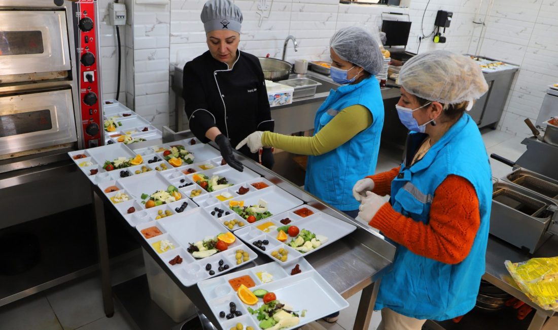 Diyarbakır Büyükşehir Belediyesi, halk sağlığını korumak ve hizmet kalitesini yükseltmek