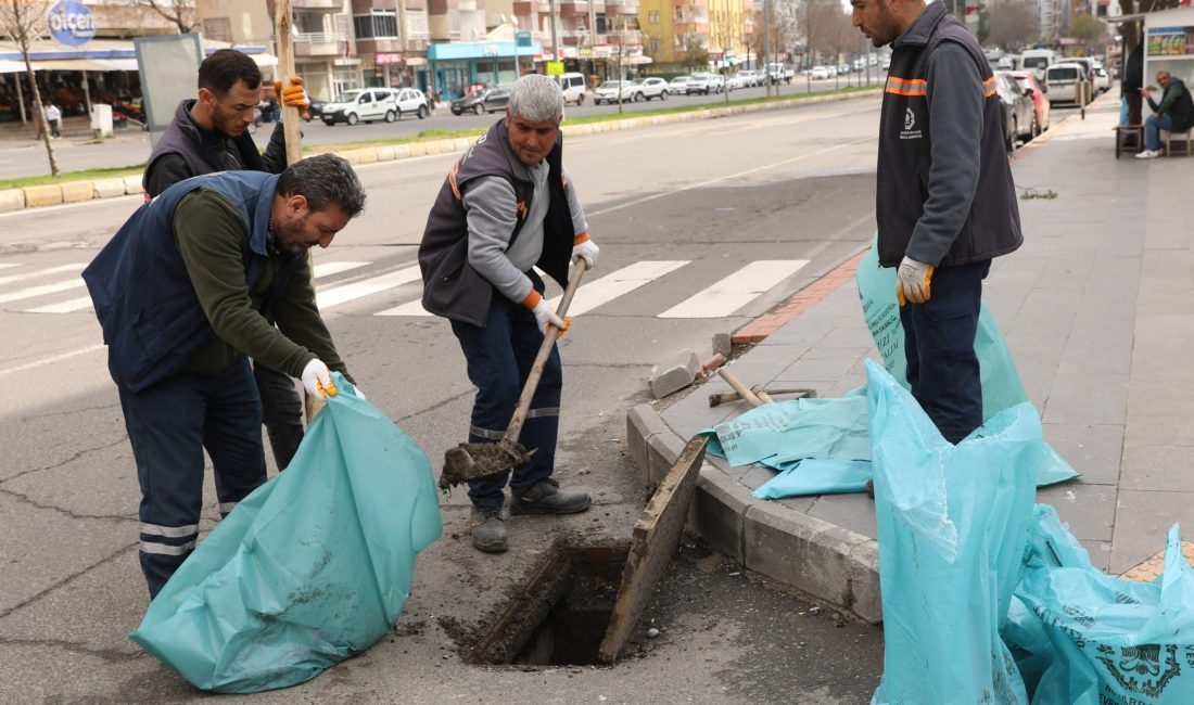 Diyarbakır Büyükşehir Belediyesi, artan yağış riskine karşı yürüttüğü kapsamlı temizlik