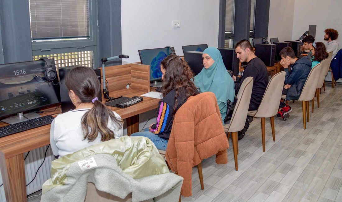 Diyarbakır Büyükşehir Belediyesi, görme engellilerin yazılı materyallere erişimini sağlamak ve