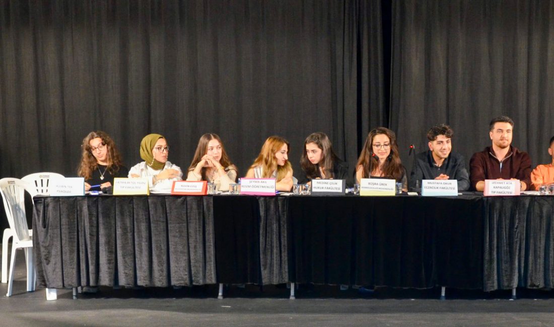 Diyarbakır Büyükşehir Belediyesinin eğitim desteğiyle üniversiteyi kazanan öğrenciler, Akademi Sur