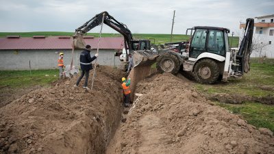 Diyarbakır Büyükşehir Belediyesi DİSKİ Genel Müdürlüğü, altyapısı bulunmayan Konacık Mahallesi’nde