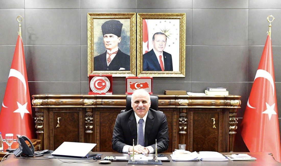 Vali Murat Zorluoğlu, "23 Nisan, aynı zamanda çocuklarımıza duyduğumuz güvenin,