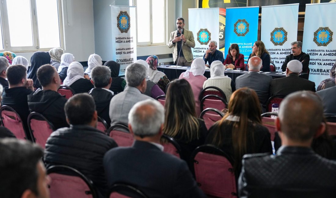 Diyarbakır Büyükşehir Belediyesi Eşbaşkanları Serra Bucak ve Doğan Hatun, Ferit