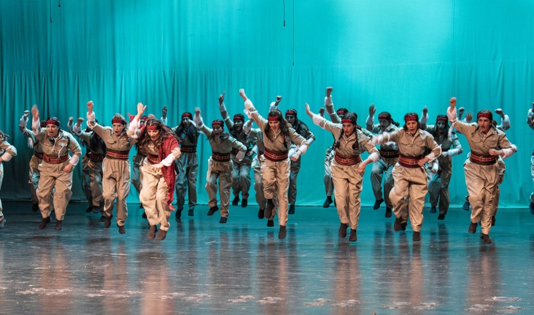 Diyarbakır Büyükşehir Belediyesi Şehir Tiyatrosu (DBŞT), “Barış için diyalog” temasıyla