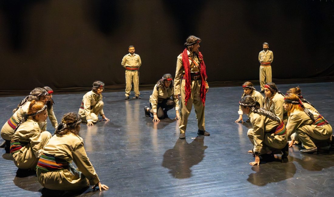 Diyarbakır Büyükşehir Belediyesi Şehir Tiyatrosu (DBBŞT), “Moraşîn” ile kadim Kürt