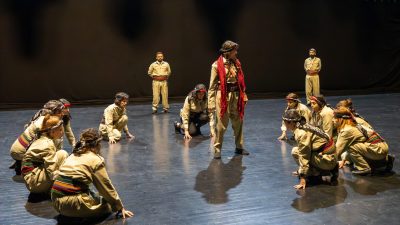 Diyarbakır Büyükşehir Belediyesi Şehir Tiyatrosu (DBBŞT), “Moraşîn” ile kadim Kürt