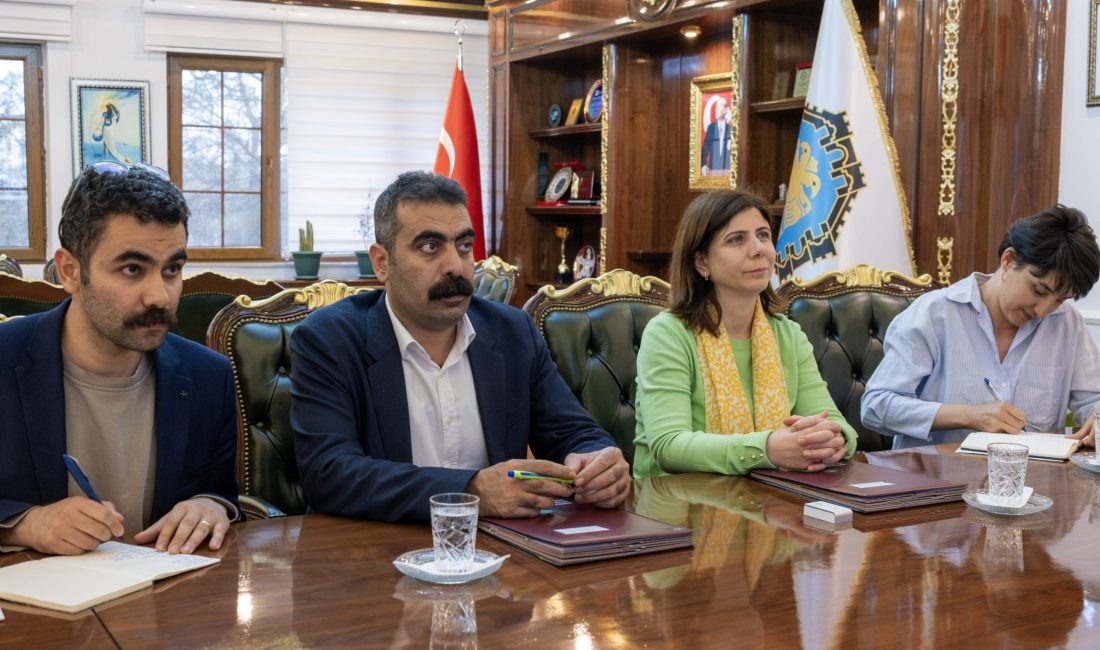 Diyarbakır Büyükşehir Belediyesi ile Filistin'in Yatta Belediyesi arasında kardeş şehir