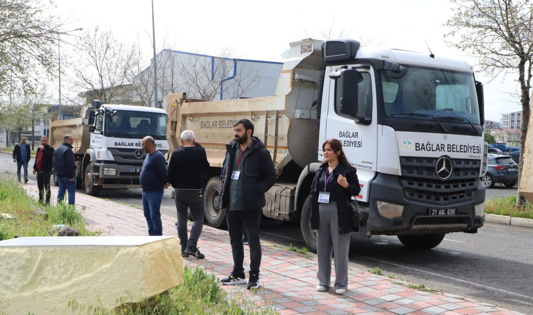 Diyarbakır Büyükşehir Belediyesi’nin kurduğu Yerinde Çözüm Mobil Ekipleri, kent genelinde