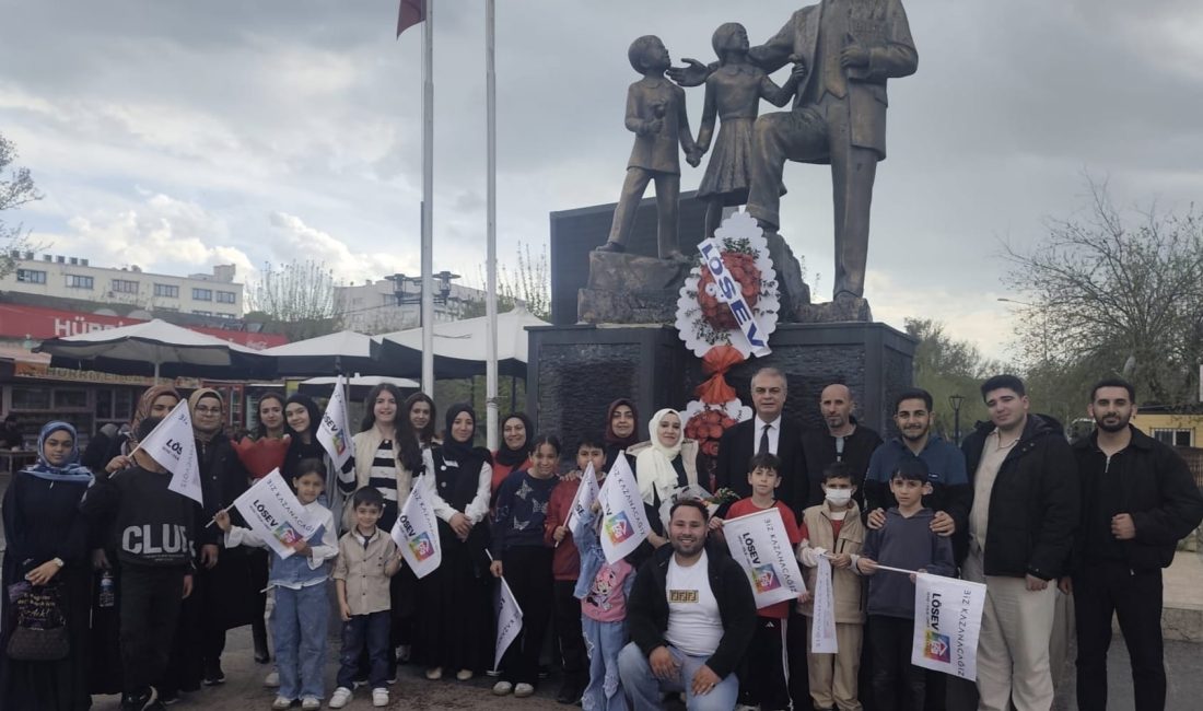 LÖSEV’e kayıtlı lösemi ve kanser ile mücadele eden minikler, Türkiye