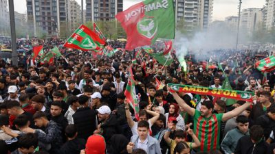 Amedspor'un Süper Lige yükselmesi, başta Diyarbakır olmak üzere bölgenin çoğu