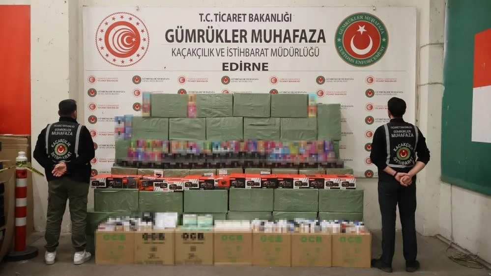 Ticaret Bakanlığı Gümrük Muhafaza ekipleri, 2026 yılının ilk dört ayında