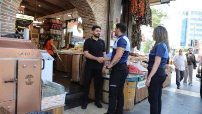 Diyarbakır Büyükşehir Belediyesi ile Sur Belediyesi zabıta ekiplerinin Suriçi’nde kamusal