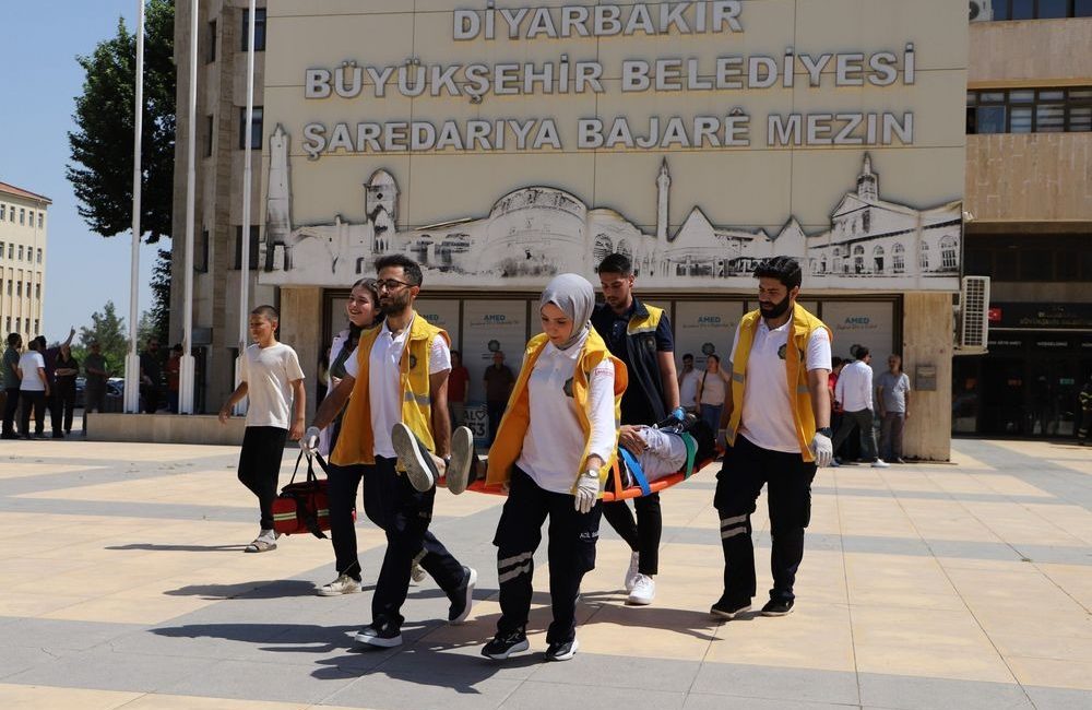 Diyarbakır Büyükşehir Belediyesi, olası afet ve acil durumlara karşı hazırlık