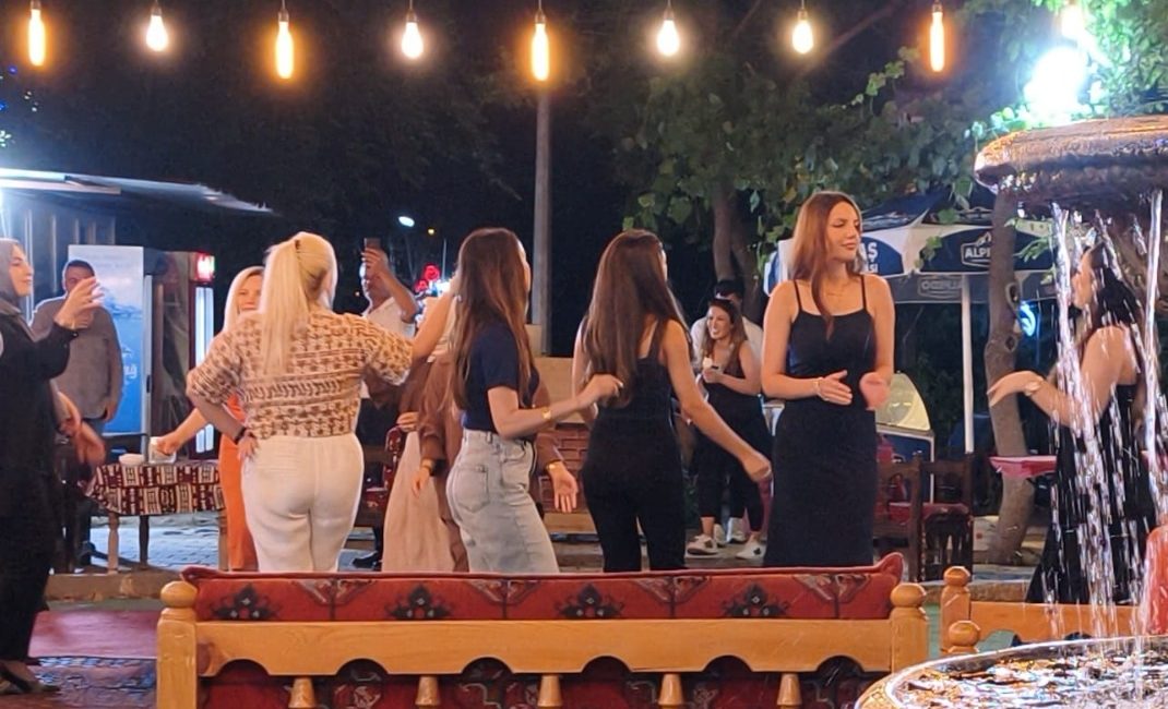 Gündemdeki yerini koruyan 'Terörsüz Türkiye' ve 'Barış Süreci'nin etkileri, Diyarbakır'da