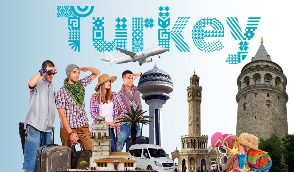 Yaz sezonunun başlamasıyla Akdeniz ve Ege kıyılarında turizm hareketliliği hız