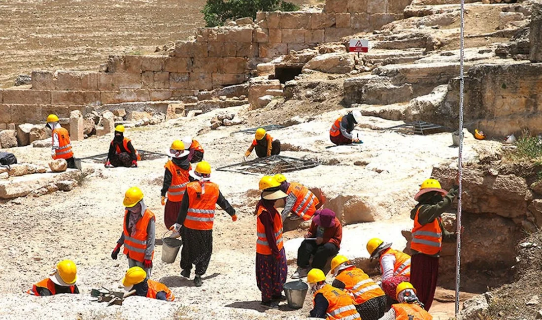 Diyarbakır'ın Çınar ilçesine 13 kilometre uzaklıktaki Demirölçek Mahallesi yakınlarında, 124
