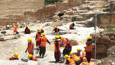 Diyarbakır'ın Çınar ilçesine 13 kilometre uzaklıktaki Demirölçek Mahallesi yakınlarında, 124